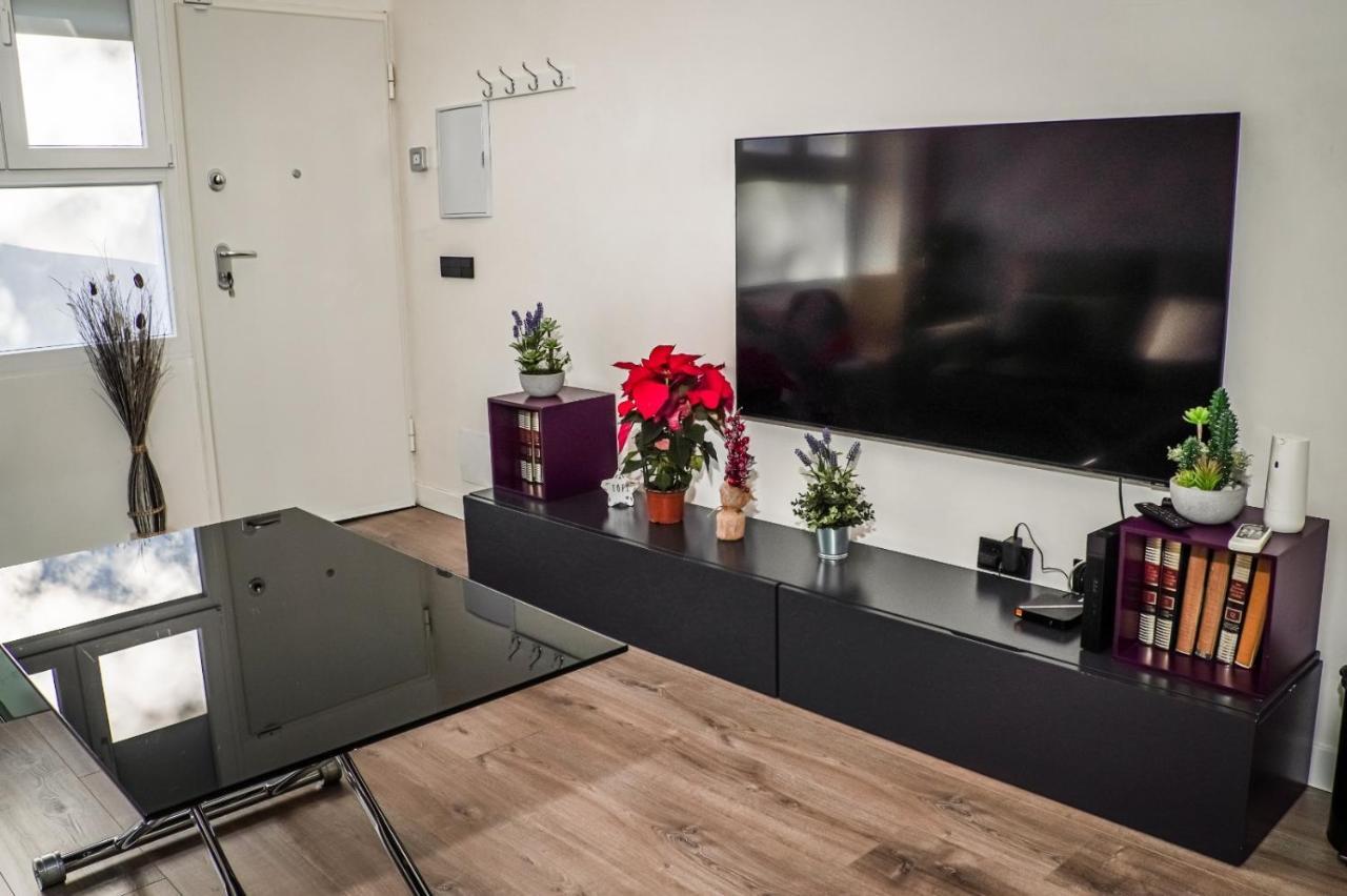 Tofi Apartment Madrid Bagian luar foto